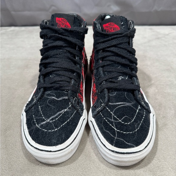 Vans x Stranger Things Sk8-Hi Reissue Sneakers - Picture 6 of 12